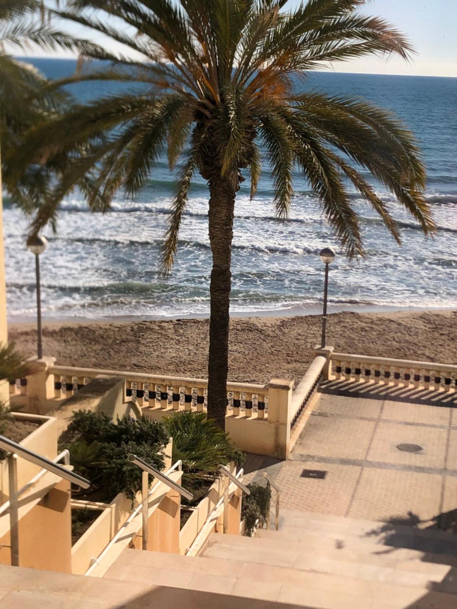 Marina Duplex By Hello Homes Sitges Eksteriør billede
